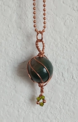 spherical pendant 2 - Indaian agate with green Czech crystals